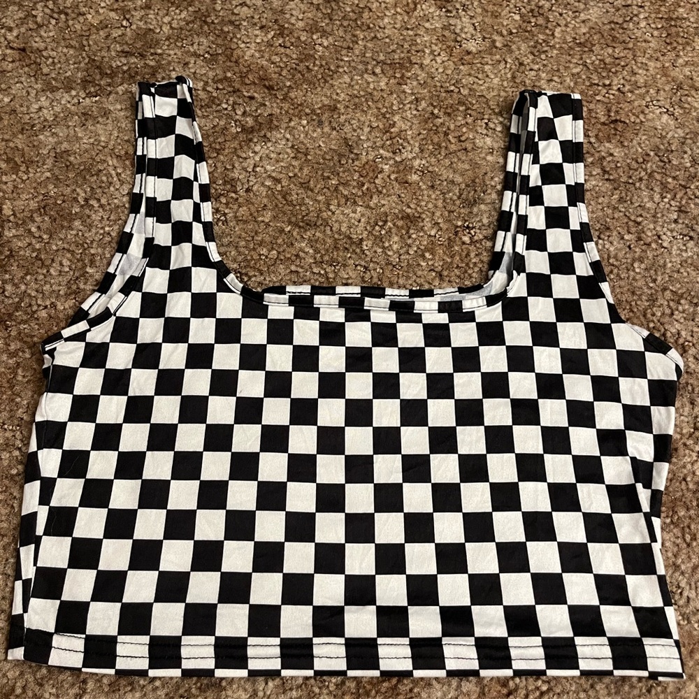 Checkered tank top! size medium!